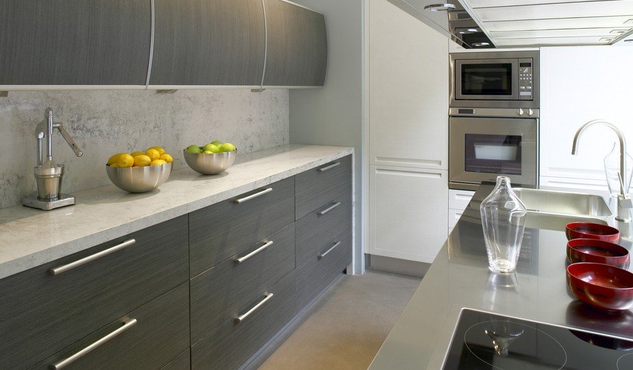 Kitchen Cabinets Surrey BC - Custom Kitchen Cabinets 